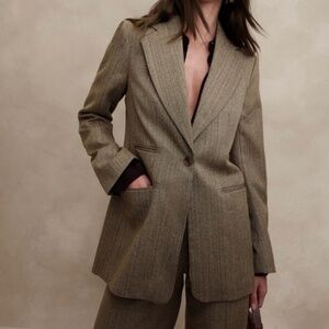 Banana Republic Lido Sculpted Italian Wool Blazer